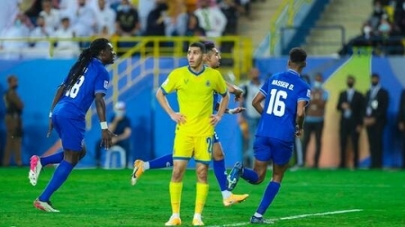 نادي الهلال يهزم النصر 2-1 في قمة كروية سعودية خالصة، ويتأهل لنهائي دوري ابطال اسيا