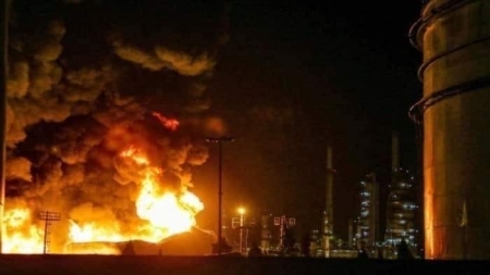 التحالف يضرب مقر الامن المركزي ويدمر جسرا حيويا جنوبي صنعاء