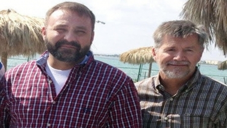 معتقل سابق يروي جلسات تعذيب مرعبة لمحتجز اميركي بصعناء