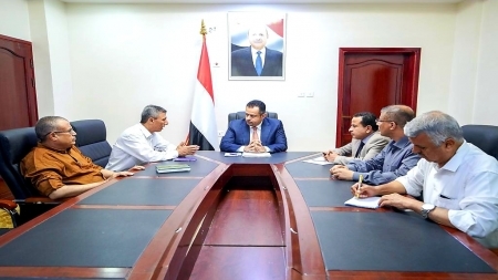 الحكومة المعترف بها تجدد تمسكها بفتح معابر تعز بشكل عاجل دون شروط