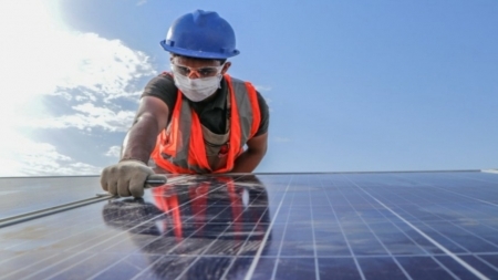 توفير أنظمة الطاقة الشمسية لمستشفيات رئيسية في 5 محافظات