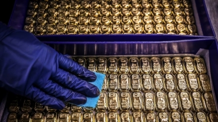 ارتفاع الذهب مع إعلان بوتين التعبئة الجزئية للجيش واستمرار الاهتمام بقرار الفدرالي