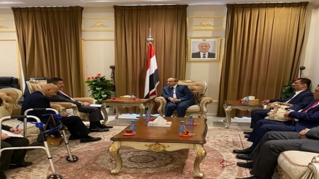 الحكومة تبحث دعما امريكيا في مجال التعليم العالي والفني