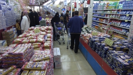 ما بين الحزن والفرح يستقبل اليمنيون عيدهم الثامن في ظل الحرب