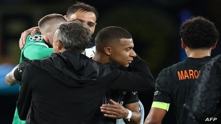 مبابي يهز الشباك في فوز باريس سان جيرمان على دورتموند