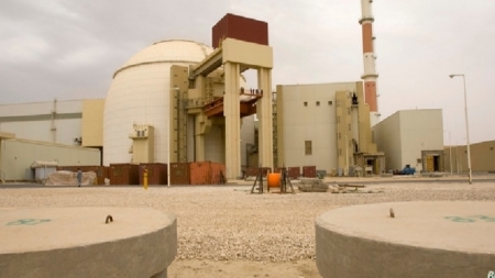 مع انشغال العالم بأحداث غزة.. هل اقتربت إيران من طموحاتها النووية؟