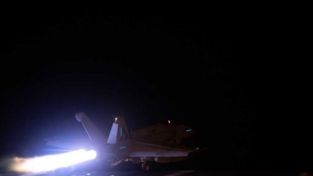 مضيق باب المندب وسيلة الحوثيين لتهديد الاقتصاد العالمي