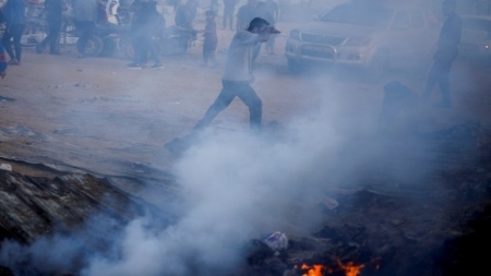 بايدن يطالب إسرائيل بحماية المدنيين بعد غارة جوية على رفح