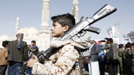 ظاهرة تجنيد الأطفال في مأرب وشبوة