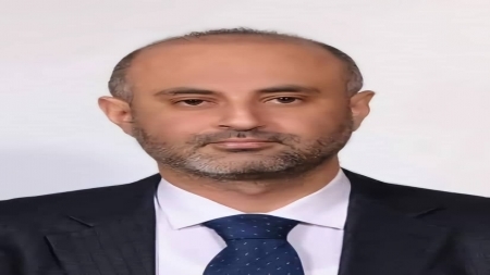 مقتل دكتور يمني وعائلته في قصف إسرائيلي على حي المزة