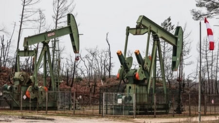 أسعار النفط ترتفع بعد خسائر بأكثر من 7% الأسبوع الماضي