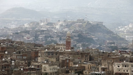 إصابة طفلين شقيقين بتبادل لإطلاق النار في إب