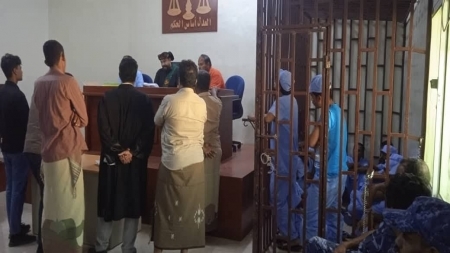 محكمة في حضرموت تصدر حكمًا بإعدام وسجن 5 أشخاص بتهمة التخابر وتهريب الأسمدة للحوثيين