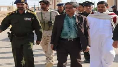 اليمن: محافظ حضرموت فرج البحسني يعود من الامارات إلى مدينة المكلا، بعد ايام من زيارة عمل غير معلنة غداة احتجاجات غاضبة ضد تدهور العملة المحلية والخدمات الاساسية في المحافظة الغنية بالنفط على البحر العربي