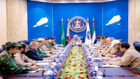 اليمن: "نظرية المؤامرة" تهيمن على خطاب الانتقالي الجنوبي غداة تقدم الحوثيين في شبوة