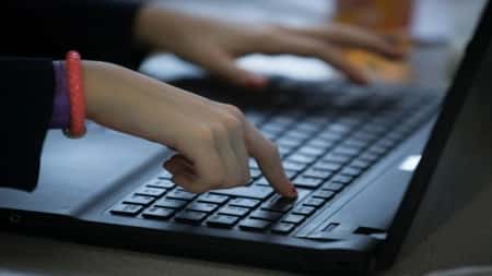 تكنولوجيا: كيف يمكن إطالة العمر الافتراضي للحاسوب المحمول؟