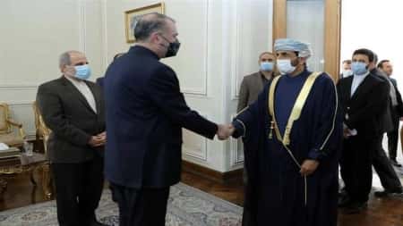 طهران: ايران وعمان تعربان عن املهما بانهاء الازمة اليمنية قريبا