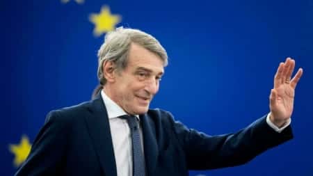 روما: وفاة رئيس البرلمان الأوروبي الإيطالي دافيد ساسولي عن 65 عاما