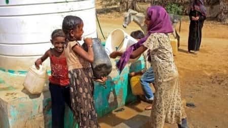 اليمن: أكثر من 860 ألف نازح عائد يعانون نقصاً شديداً في الاحتياجات الأساسية للعيش