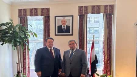 نيويورك: الحكومة اليمنية تدعو الأمم المتحدة إلى الإسراع في تنفيذ خطة إنقاذ "صافر"