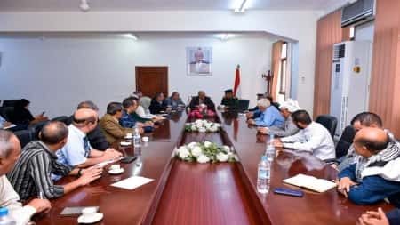 اليمن: اجتماع مشترك للسلطة المحلية والأحزاب في تعز يعلن رفضه لأي مكونات ذات ابعاد سياسية وجهوية ضيقة