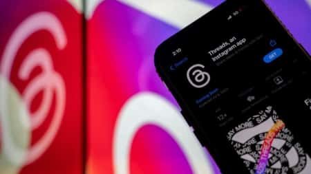 تكنولوجيا: "ميتا" تضيف خصائص جديدة لـ"ثريدز" بعد مغادرة أكثر من نصف مستخدمي التطبيق