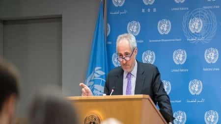 نيويورك: الأمم المتحدة تعبر عن قلقها من استيلاء الحوثيين على سفينة شحن في البحر الأحمر