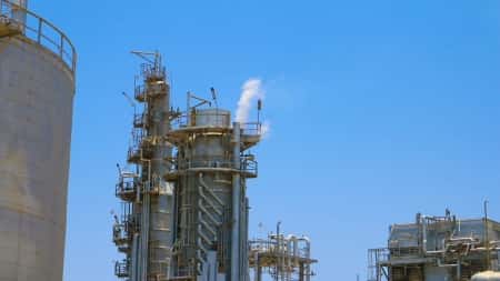 اليمن: "مصافي عدن" تستأنف إنتاج الإسفلت بعد توقف لأكثر من 8 سنوات