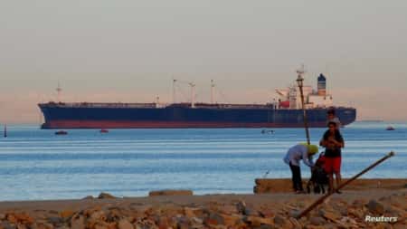 اقتصاد: "ضربة جديدة موجعة" لمصر بسبب هجمات الحوثيين