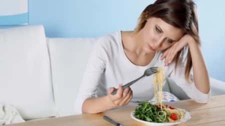 صحة: 5 نصائح تساعد المصابين باضطراب الأكل لصيام رمضان