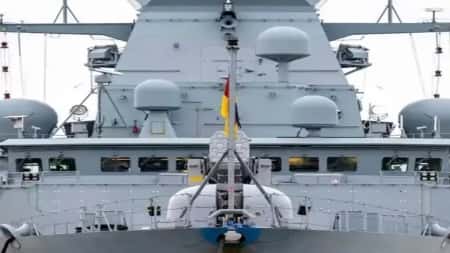 بروكسل: فرقاطة ألمانية تعترض صاروخا أطلقه الحوثيون في البحر الأحمر