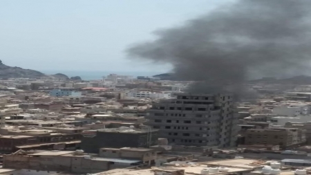 10 قتلى بينهم مدنيون باشتباكات فصائل متنافسة في جنوب اليمن