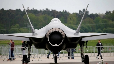 الإمارات تهدد بإلغاء صفقة مقاتلات إف-35 وتعترض على شروط بايدن "المرهقة"