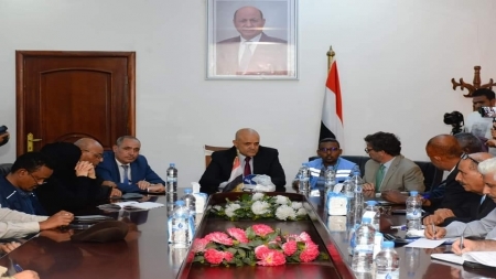 شمسان يدعو المنظمات الأممية للضغط لفك الحصار عن تعز