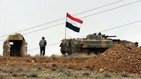 الدولة الإسلامية يعلن مسؤوليته عن هجوم على حافلة بشمال سوريا