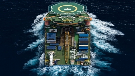 سفينة الدعم "إنديفور" تغادر جيبوتي باتجاه خزان "صافر"