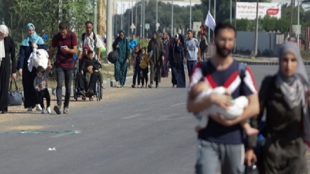 الترحيل القسري للمدنيين أثناء الحروب في نظر القانون الدولي
