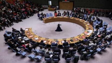 بايدن ونتنياهو يتجهان نحو التصادم بعد قرار مجلس الأمن لوقف إطلاق النار في غزة