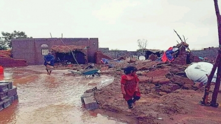 مقتل وإصابة 73 شخصاً وتضرر أكثر من 34 ألف أسرة بسبب الفيضانات الأخيرة