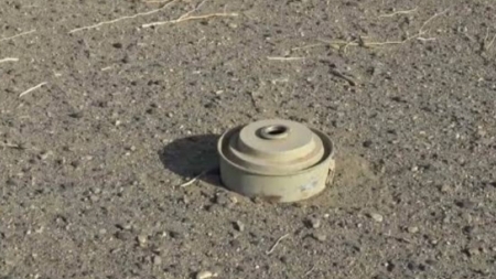 وفاة فتاة وإصابة طفل بانفجاري لغمين منفصلين بالحديدة