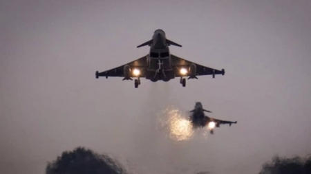 غارات جوية على محافظتي صعدة وعمران